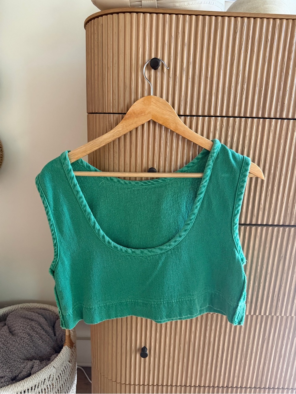 Women's Green Cropped Tank Top - Picture 2 of 3